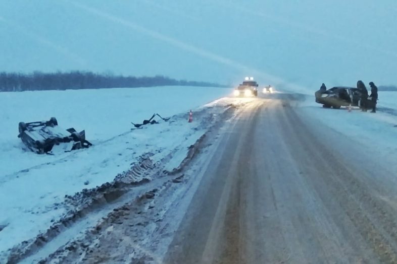 В Оренбуржье на трассе произошли две смертельные аварии