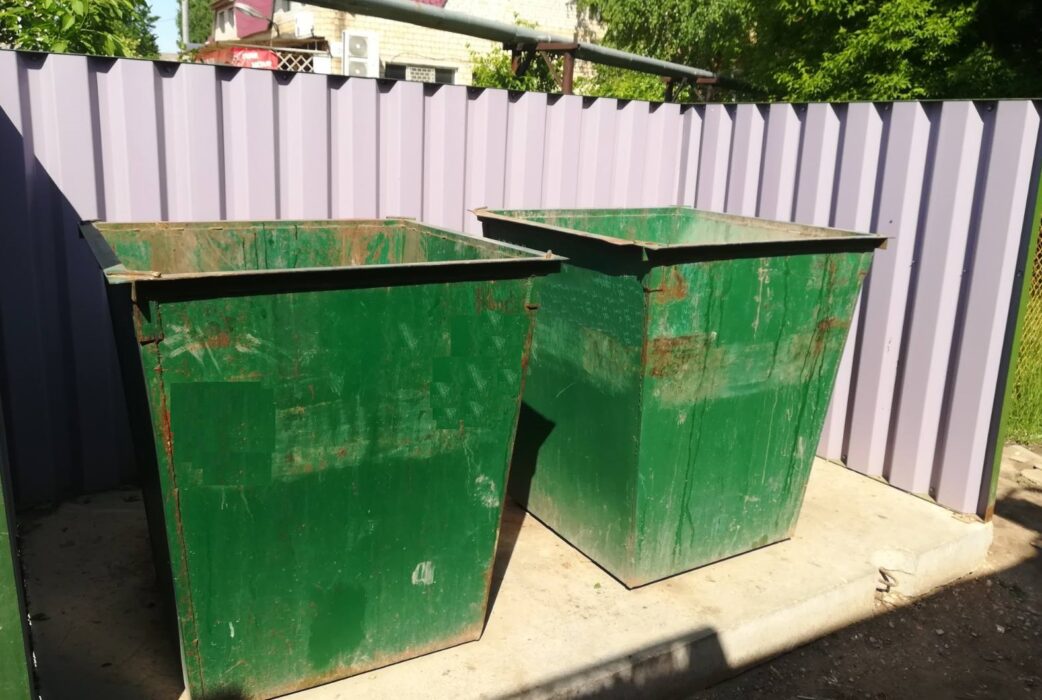 В Оренбуржье участились случаи кражи мусорных контейнеров