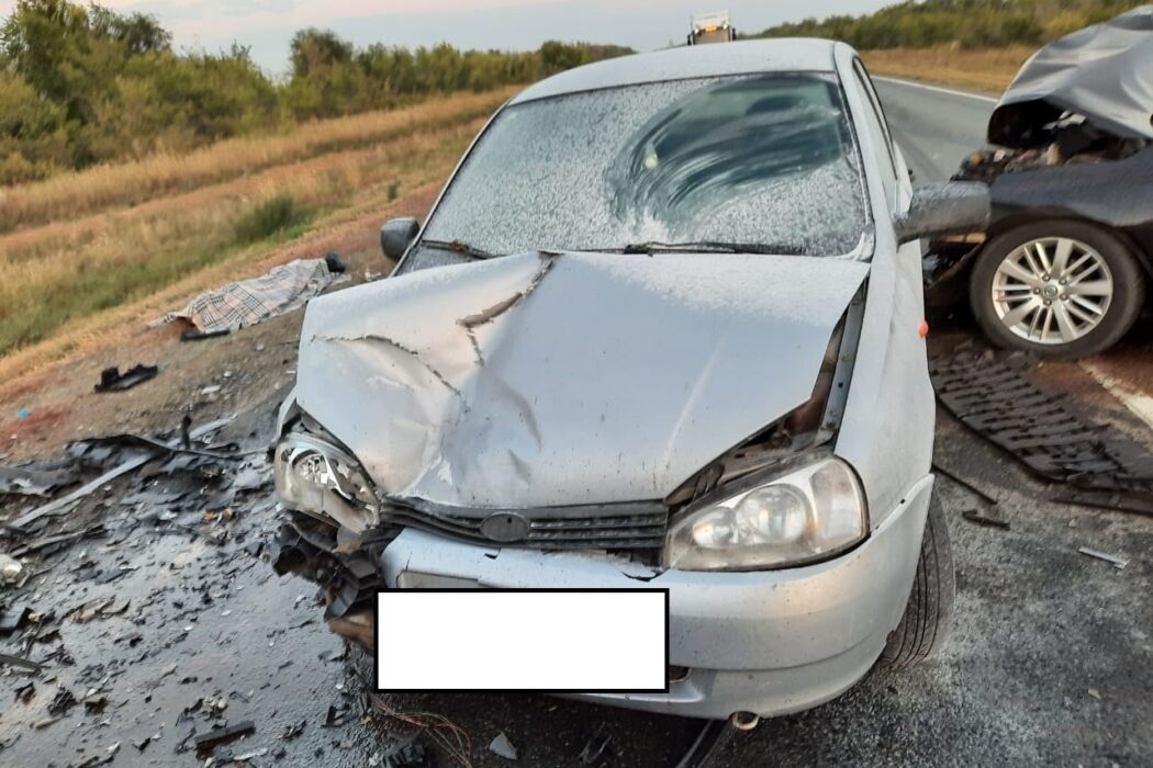 ГИБДД Оренбуржья опубликовала фото с места смертельной аварии на беляевской трассе