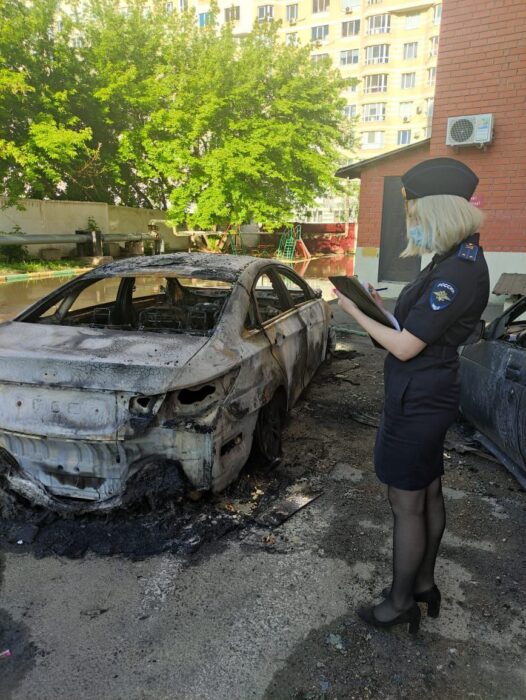 Оренбуржец получил наказание за поджог автомобилей на проезде Нижнем