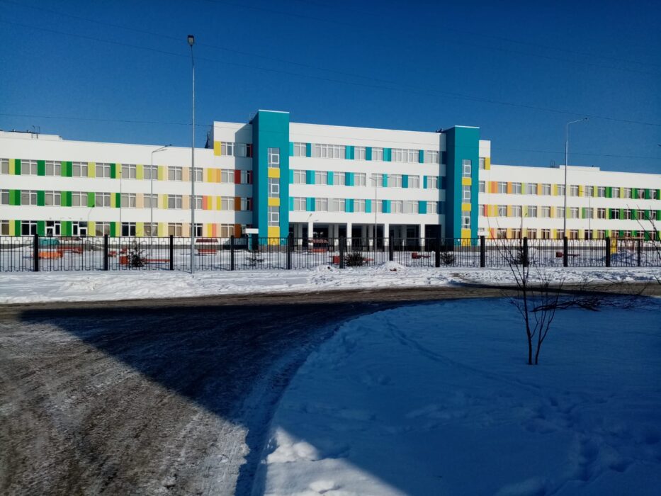 В Оренбурге родители будущих учеников новой школы переживают за безопасность детей